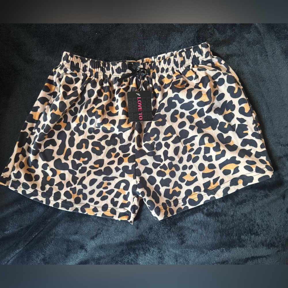 Women's Leopard Print Shorts